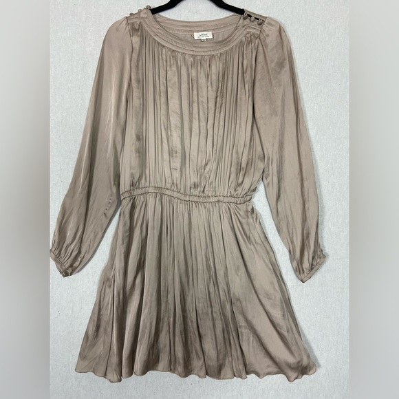 Wilfred Dresses & Skirts - Wilfred Aritzia Silky Pleated Long Sleeve Mini Taupe Dress Size M
